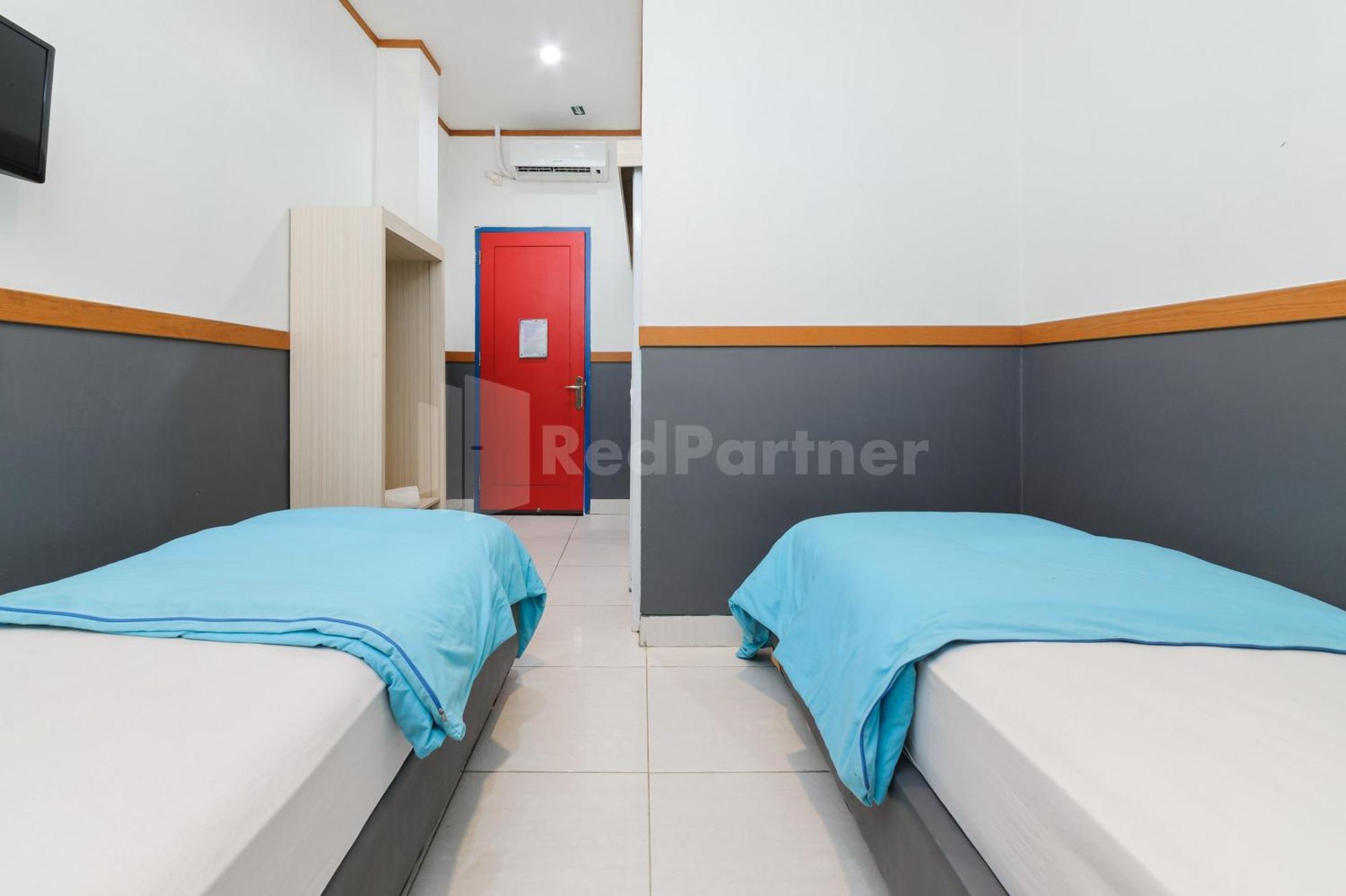 Ian Hotel Jaksa Mitra Reddoorz Jacarta Exterior foto